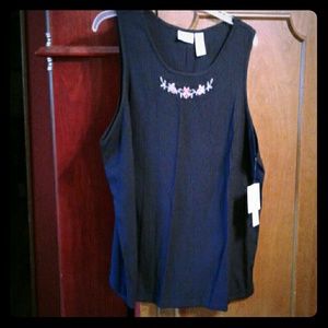 NWT Jaclyn Smith tank top